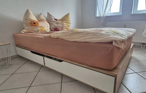 Bett 1.40m 2.00m