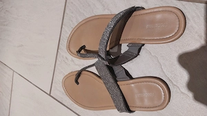 Sandalen, Zehentrenner, Sommerschuhe von Graceland