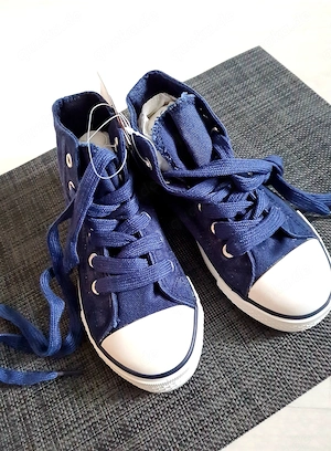 Neue Canvas Sneaker in Gr.30  Mädchen & Jungs 