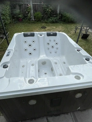 gebrauchter AIDA Whirlpool mit Zubehör