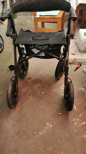 Geländerollator, neu, schwarz