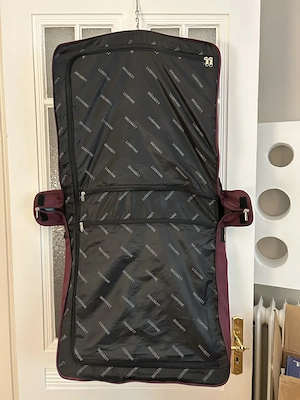 Ludivine | Kleidersack   Anzugtasche | Bordeaux | VB | Reise Bild 2