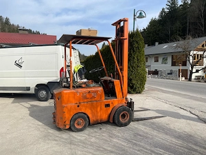 Gabelstapler zu verkaufen Bild 3