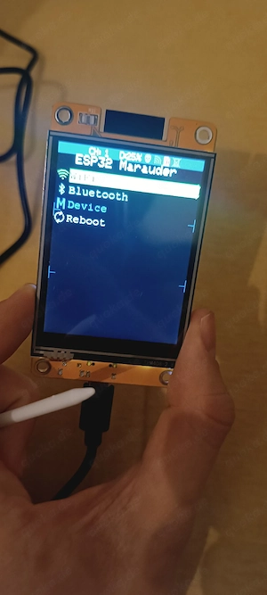 esp32 marauder 