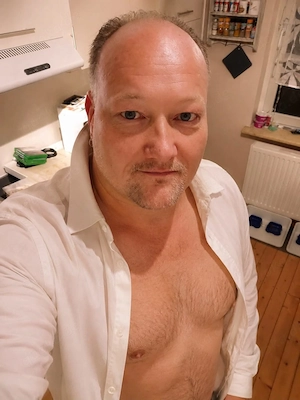 Bi Mann sucht Bi Pärchen für Dreier 