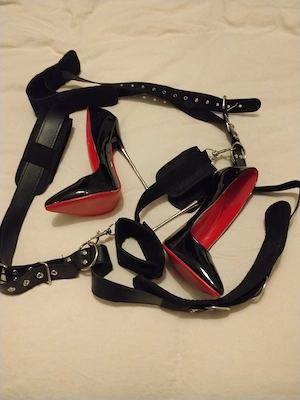 Tageslichttauglicher, dominanter besuchbarer Gentlemen sucht schlanke,devote Sie.