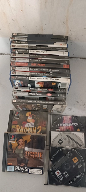 PlayStation (PS2) Spielesammlung inkl.
