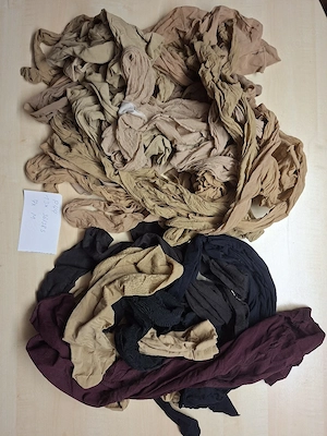 20 Strumpfhosen 
