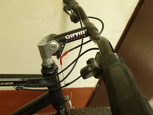 Mountainbikes sehr gut Erhalten 26 Zoll
