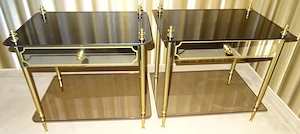 Nachttische Messing, Rauchglas braun, Schublade