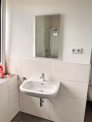 Kernsanierte Wohnung  Erstbezug Bild 3