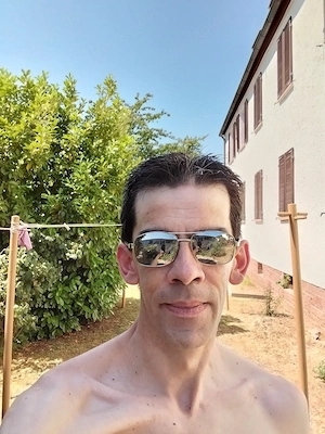Einen wunderschönen guten Tag zusammen ich suche eine nette Frau für schöne Stunden zu 2 Bild 5
