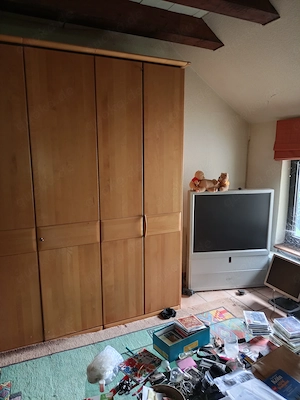 Der Kleiderschrank gross massivholz Bild 2