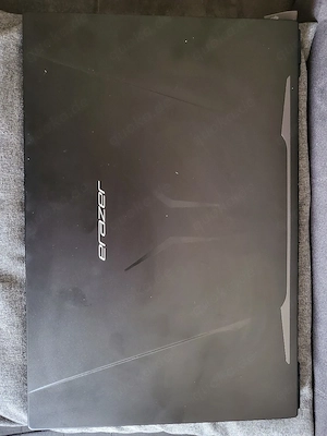 Medion Erazer X17801 17" Notebook Bild 2