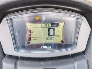 Yamaha NMAX 125, EZ 22, 6100 km, um- unfallfrei, TüV KD neu Bild 7