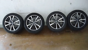 4x originale Opel Alufelgen mit Sommerreifen zu verkaufen.
