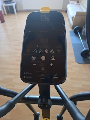 Crosstrainer von Decathlon gebraucht zu günstig zu verkaufen.