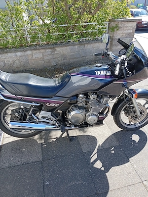 Verkaufe meine Yamaha xj900 in sehr guten Zustand.