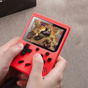 Spielekonsole mit 400 verschiedenen Spielen, auch für unterwegs. 