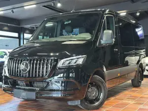 Mercedes-Benz Sprinter TOURER 319 V6 L2 9SITZE AHK-3,5T MBUX10,25 KAMERA