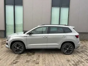 Skoda Karoq Selection Angebot f. Menschen mit Behinderung 1...