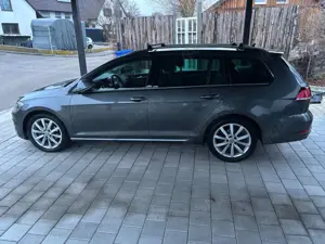 Volkswagen Golf Variant Golf Variant 1,5 HLBM 110TSI D7F (Highline, DSG)