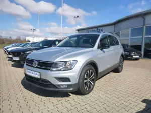 Volkswagen Tiguan IQ.DRIVE  2,0 TDI AUT/NAV/KAM/SHZ/PDC
