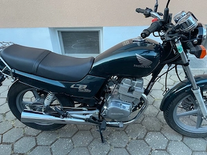 Honda CB 250 Bj.1995 , TÜV neu,org. 4800 km