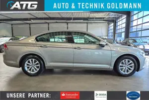 Volkswagen Passat PASSAT 1.6 TDI AUT COMFORTLINE CAMERA ACC 1.HAND