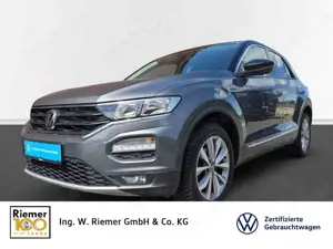 Volkswagen T-Roc Style 1.5 TSi DSG AHK CAM SHZ Navi AppConnect