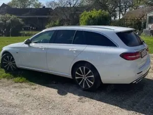 Mercedes-Benz E 300 E 300 de T 9G-TRONIC Avantgarde