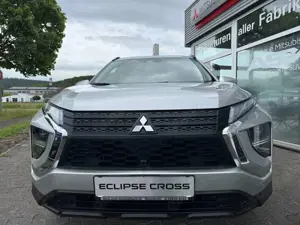 Mitsubishi Eclipse Cross Basis Hybrid 4WD