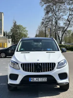 Mercedes-Benz GLE 350 d 4Matic 9G-TRONIC