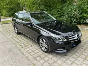 Mercedes-Benz 200 E 200 T Blue Efficiency, 6-Gang Schaltgetriebe, obsidianschwarz metallic, seidenbe