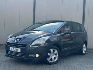 Peugeot 5008 Premium*PANORAMA*KLIMA*AUTOMATIK*