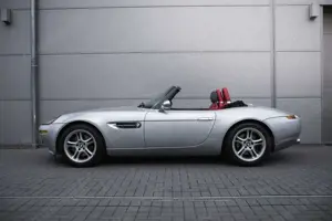 BMW Z8 4.9 Roadster - 1. Hand - dt. Erstauslieferung