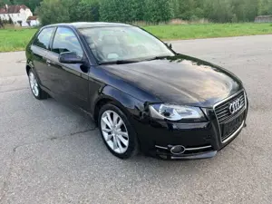 Audi A3 1.8 TFSI-TPI2-Neue Steuerkette-Bremsen-HU-GARANTIE