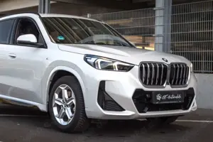 BMW X1 20i sDrive*M Sport*eSitze*PANO*HUD*hk*U-FREI