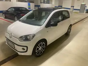 Volkswagen up! cup