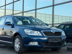 Skoda Octavia Combi Ambiente Klima AHK PDC