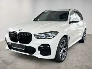 BMW X5 xDrive 30 d M Paket /HUD/Pano/Harman/Laser