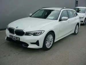 BMW 318 d*Sport Line*Navi*DAB*LED*AHK*