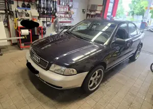Audi A4 1.8 *TÜV* **abholung 15.05 bis 19 Uhr für 950€**