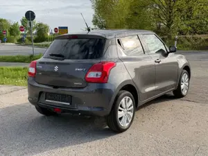Suzuki Swift Comfort 4x4 1.Hand*Scheckheft gepflegt* Bild 5
