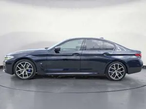 BMW 540 d xDrive M Sportpaket Head-Up AHK RFK Komfort Bild 3