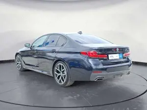 BMW 540 d xDrive M Sportpaket Head-Up AHK RFK Komfort Bild 4