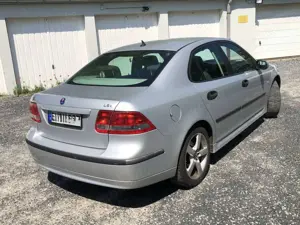 Saab 9-3 9-3 2.0 t Bild 2