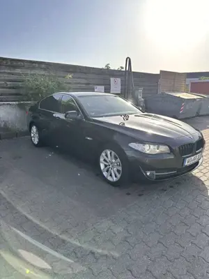 BMW 528 528i Aut.