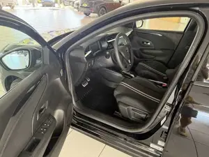 Opel Corsa 5-Türer 1.2 Turbo Automatik GS Bild 3