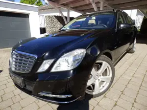 Mercedes-Benz E 350 CDI*Standhzg*Panorama*Sportpaket*Volleder*